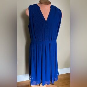 Roz & Ali Elegant Blue Sleeveless Dress